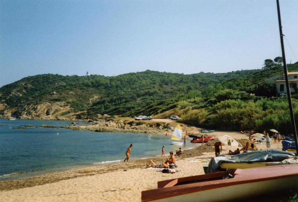 Hotel Ibis Golfe De Saint-Tropez Cogolin Exteriér fotografie