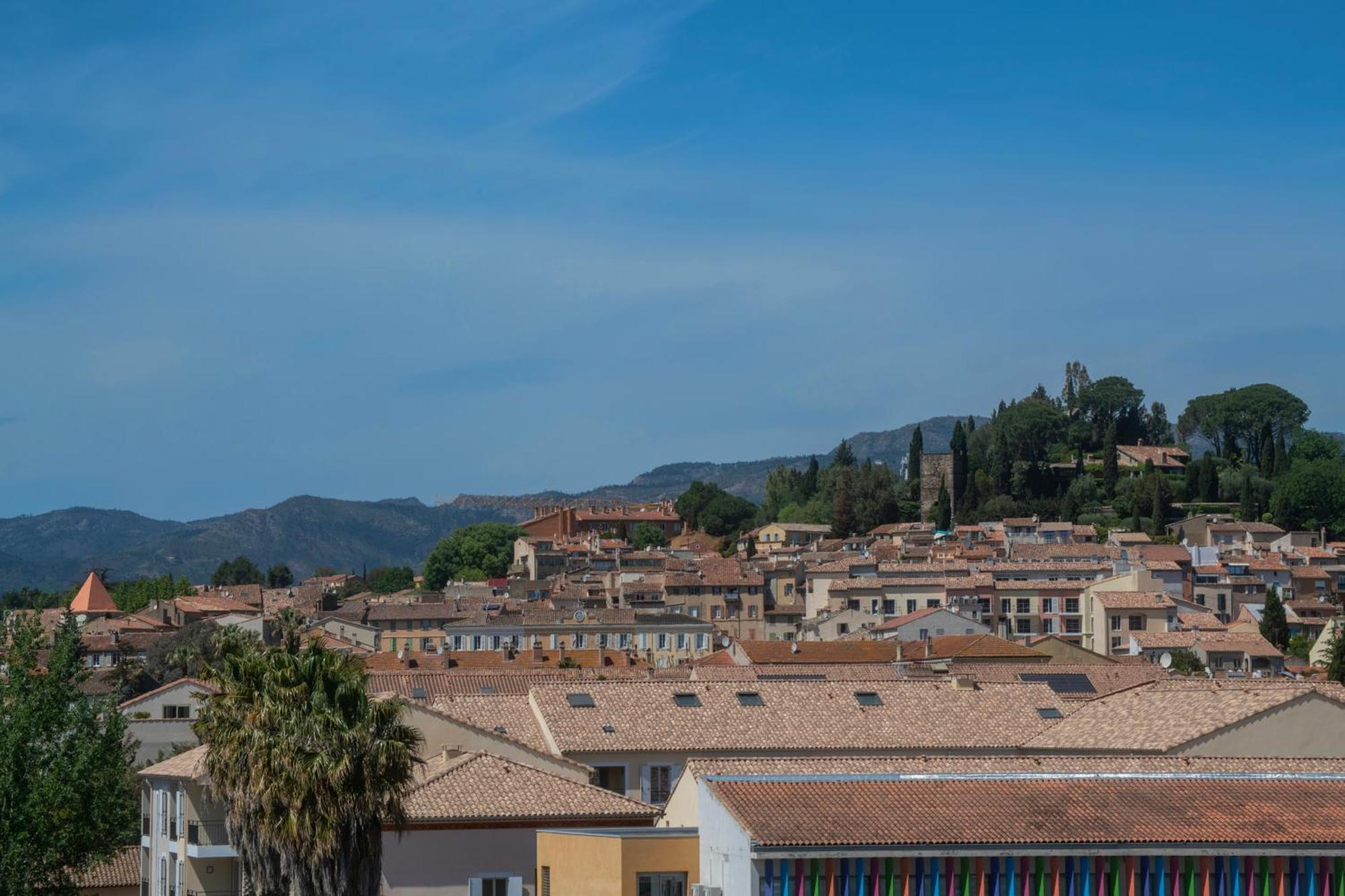 Hotel Ibis Golfe De Saint-Tropez Cogolin Exteriér fotografie