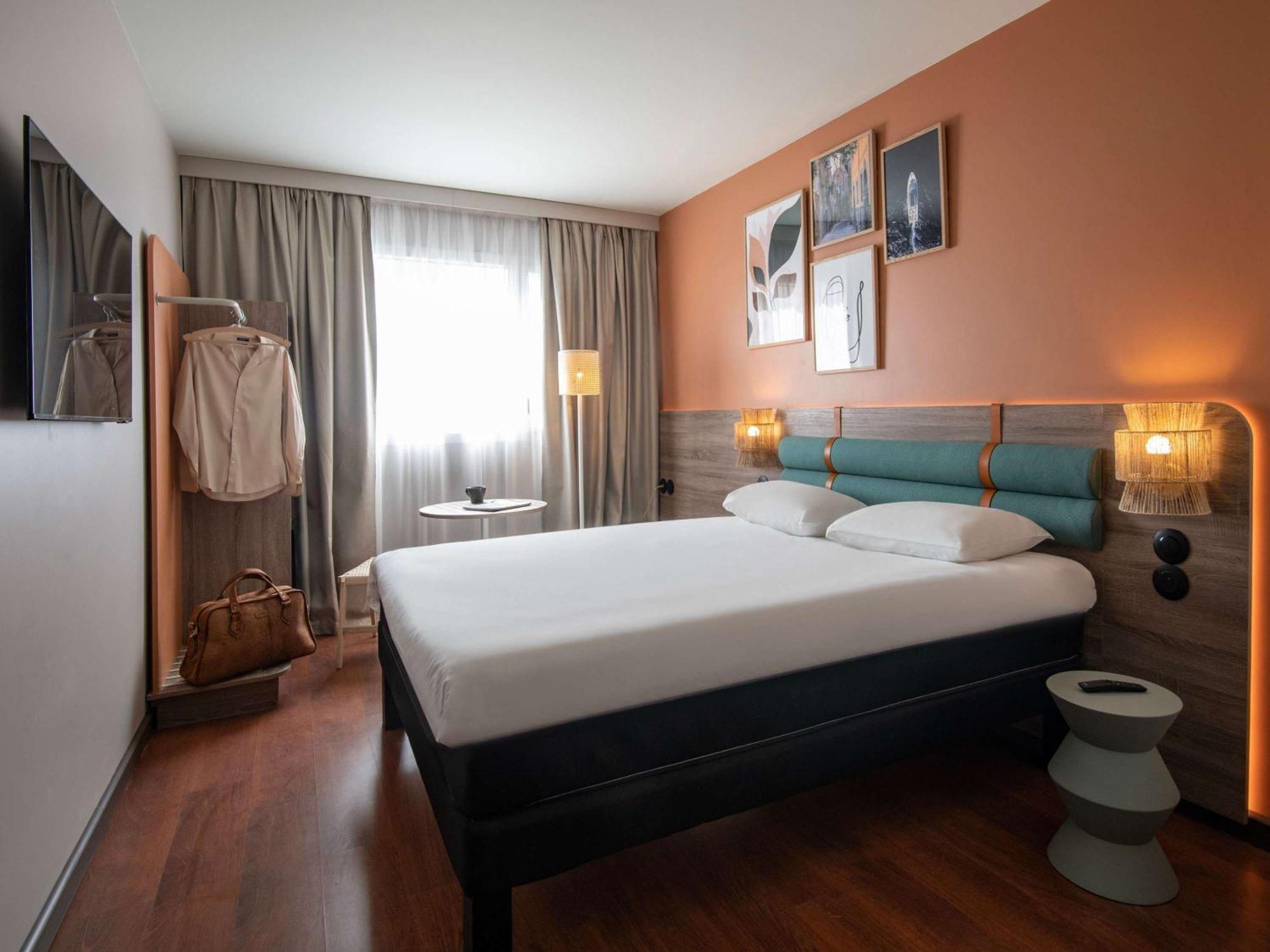 Hotel Ibis Golfe De Saint-Tropez Cogolin Exteriér fotografie